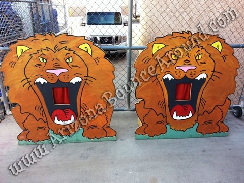 Feed the Lions Carnival Game rental Colorado